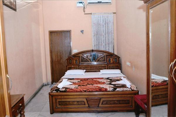 Hotel Soorya Heritage Inn ポンディシェリ エクステリア 写真